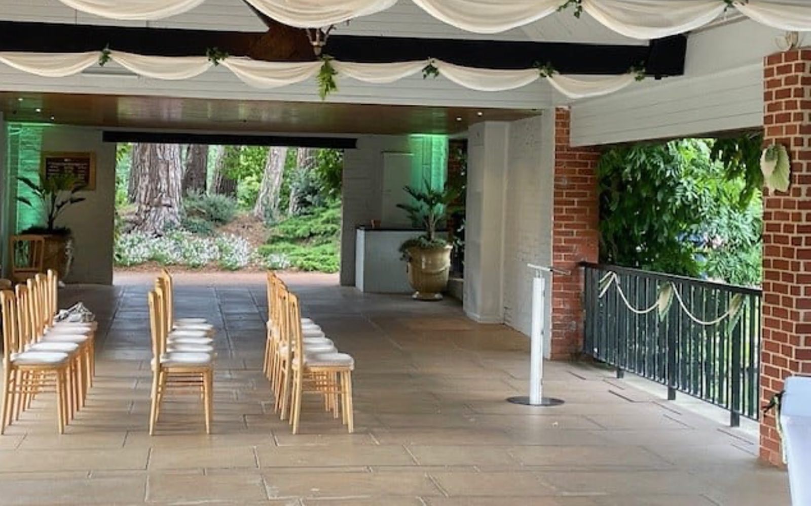 Credit: https://www.rhs.org.uk/venue-hire/wisley/waterlily-pavilion