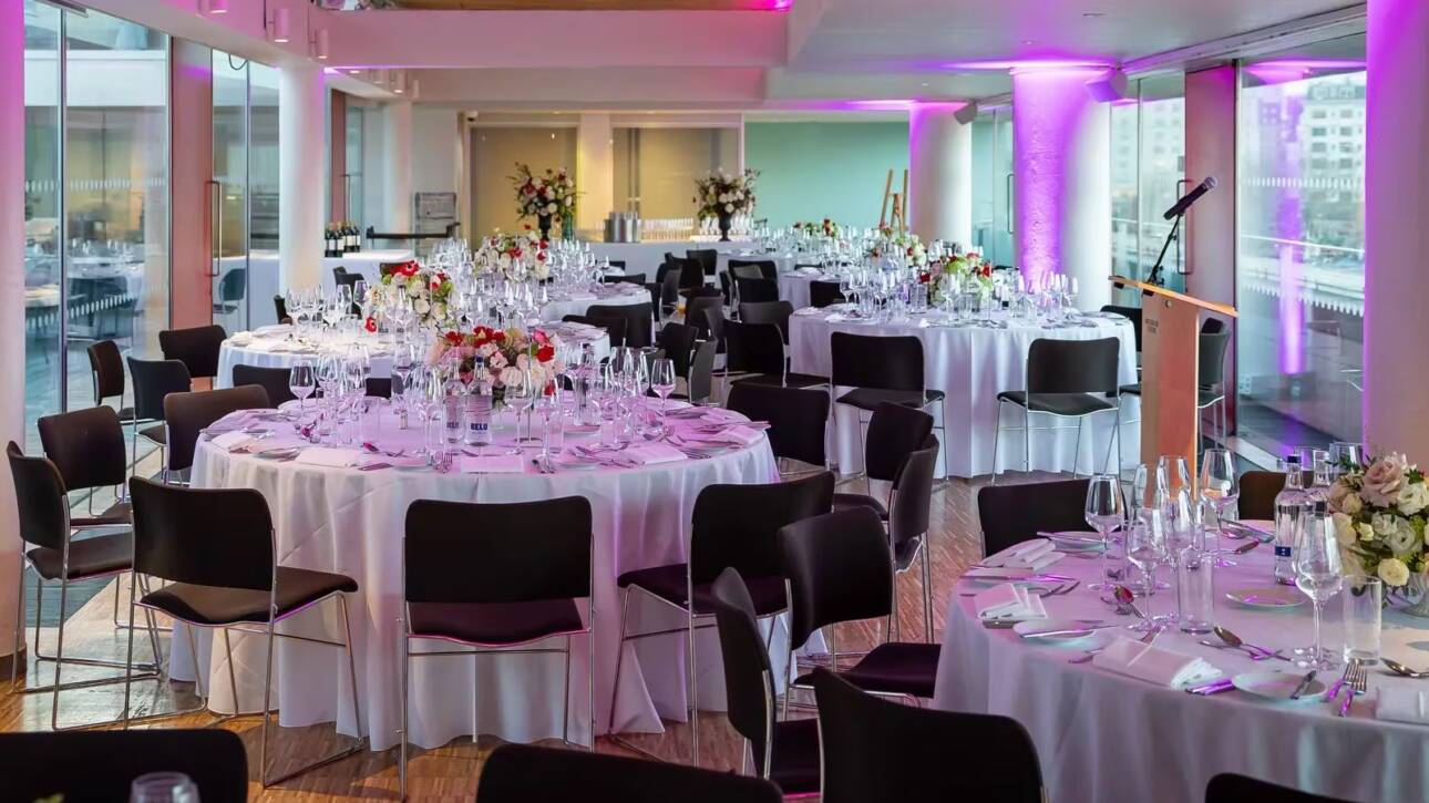 Credit: Marc Gascoigne https://www.southbankcentre.co.uk/venue-hire/hire-st-pauls-roof-pavilion/