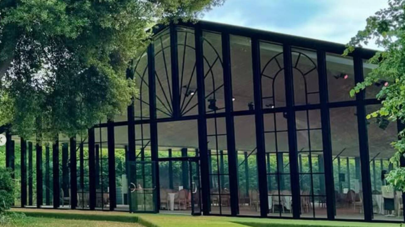 Credit: https://syonpark.co.uk/wp-content/uploads/2025/09/Syon-Park-Marketing-PDFs_Corp-Private-Events_v5.0.pdf