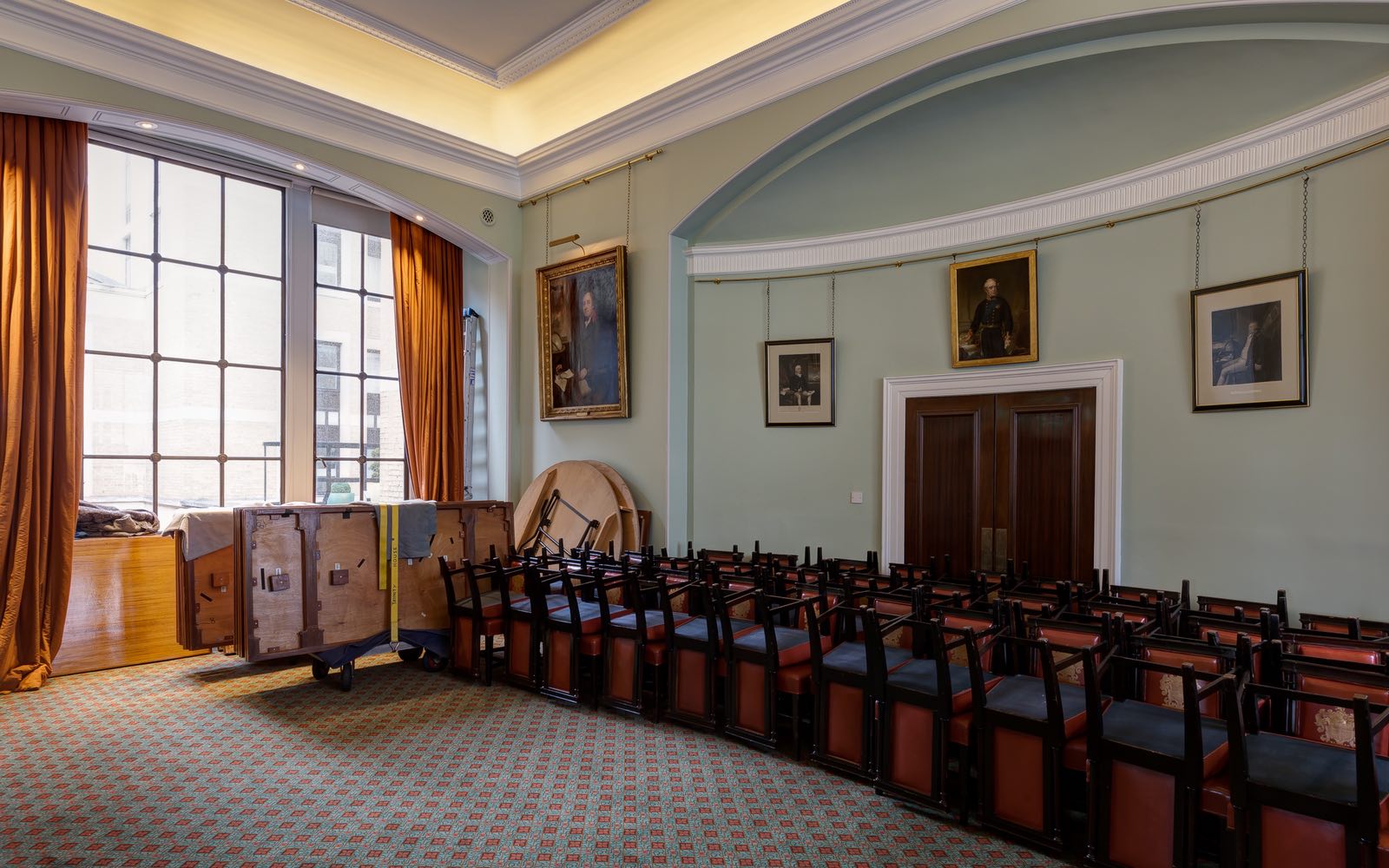 Credit: https://www.trinityhouse.co.uk/venues-visits-and-voyages/events-at-trinity-house-london/space-and-facilities/the-pepys-room