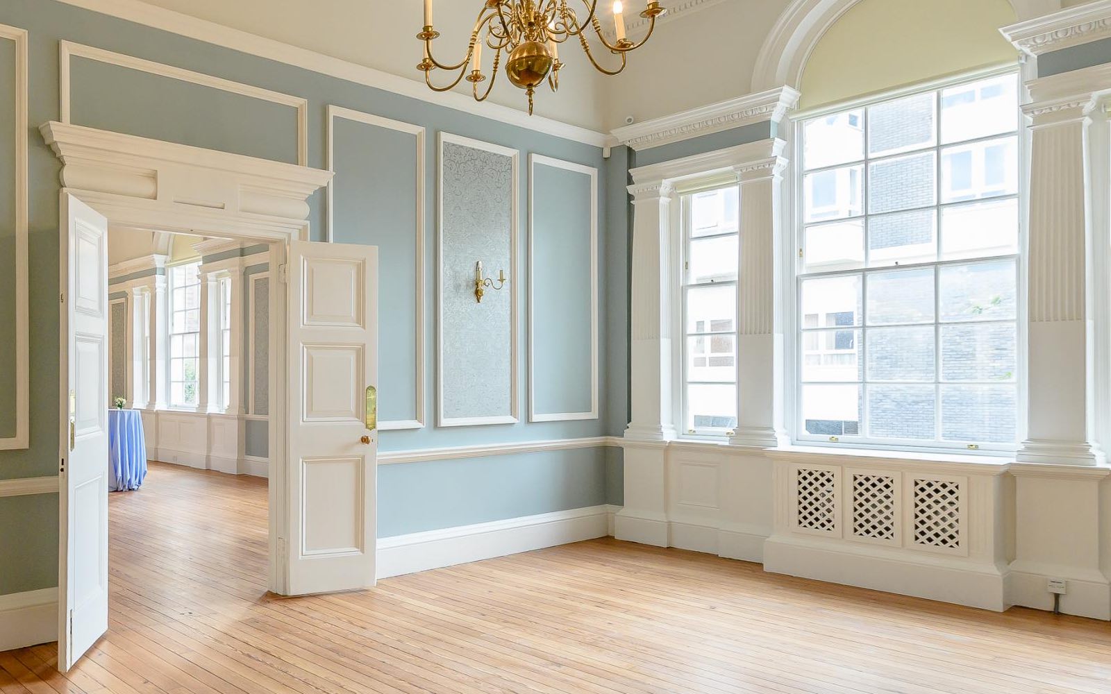 Credit: https://www.rbkc.gov.uk/venues-in-kensington-and-chelsea/chelsea-old-town-hall