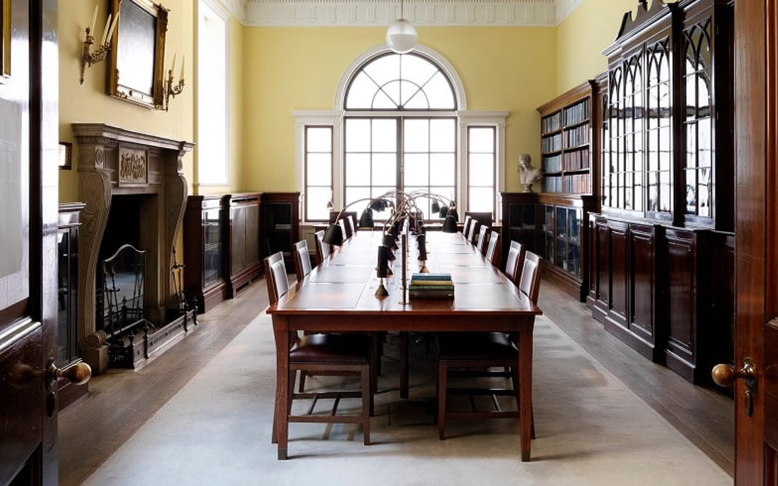 Credit: https://www.londonlibrary.co.uk/venue-hire-filming/spaces-for-hire