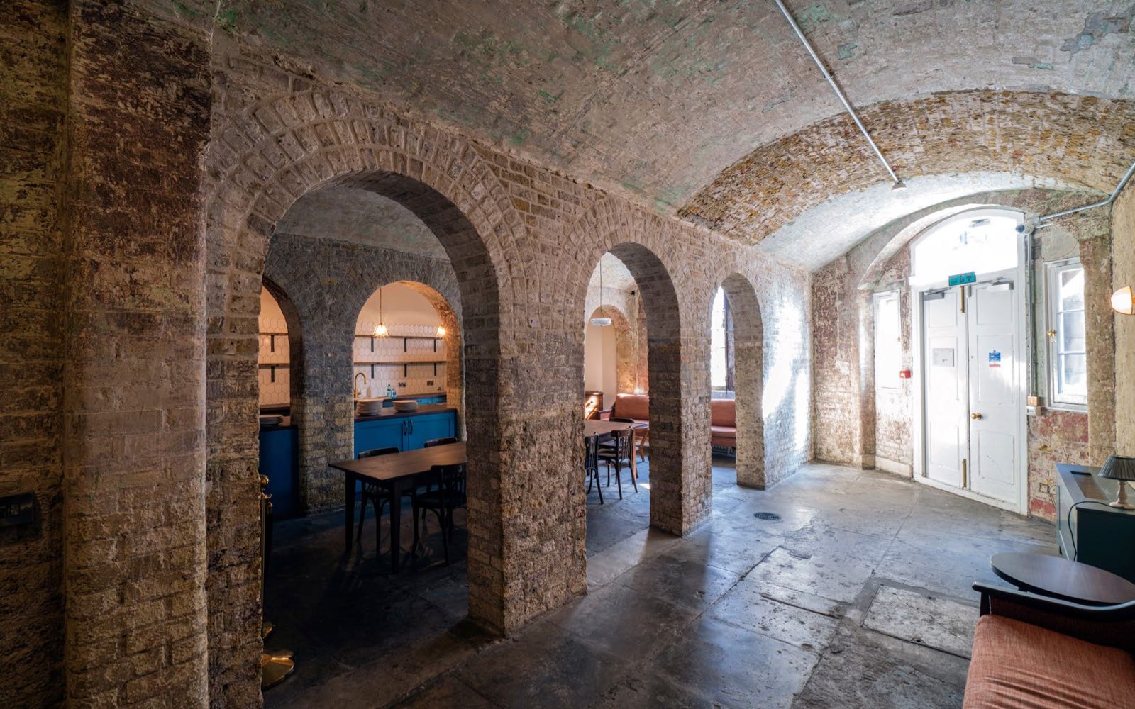 Credit: https://theoldsessionshouse.com